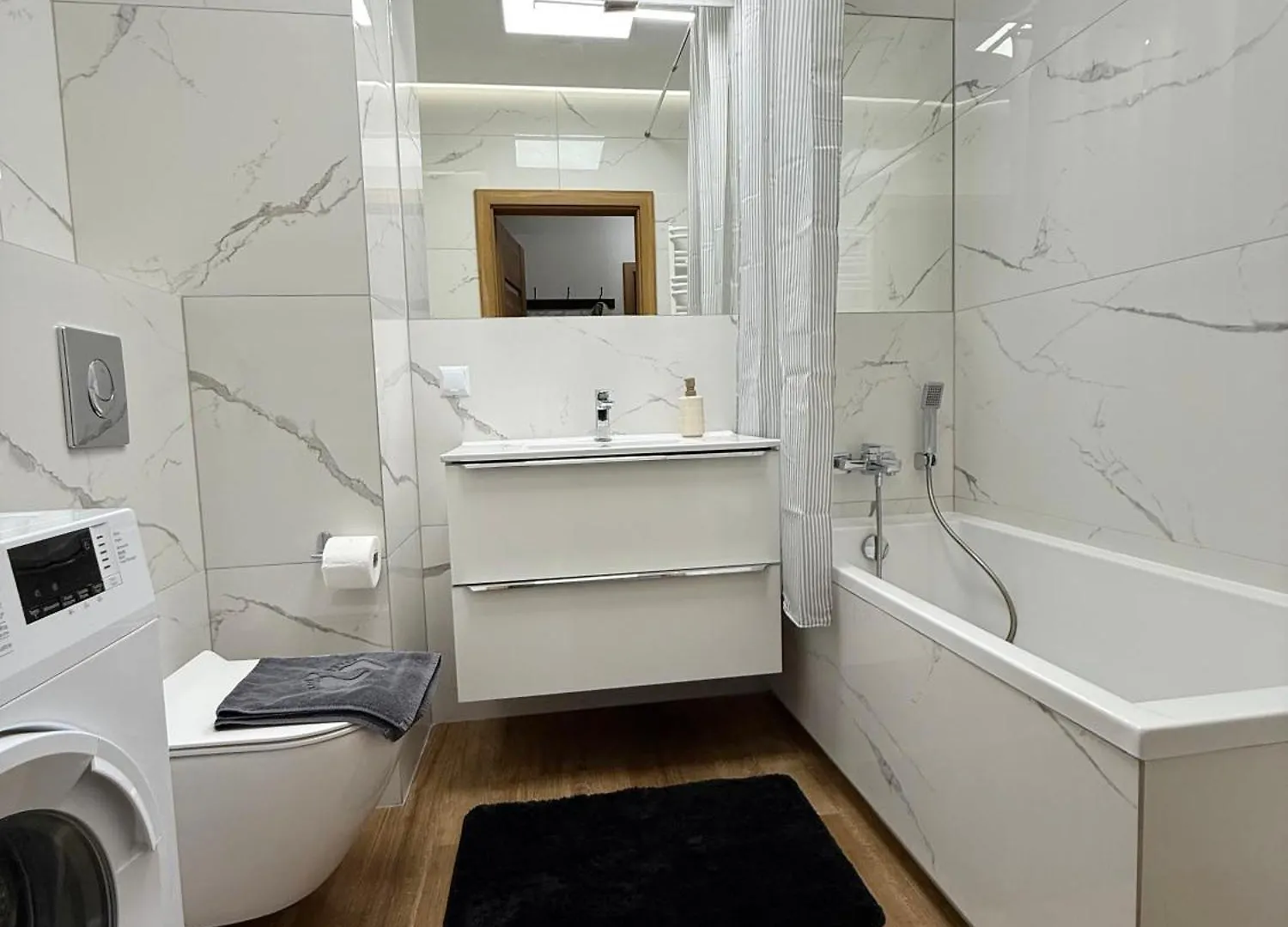 Relax Apartments - Gdansk Central & Parking